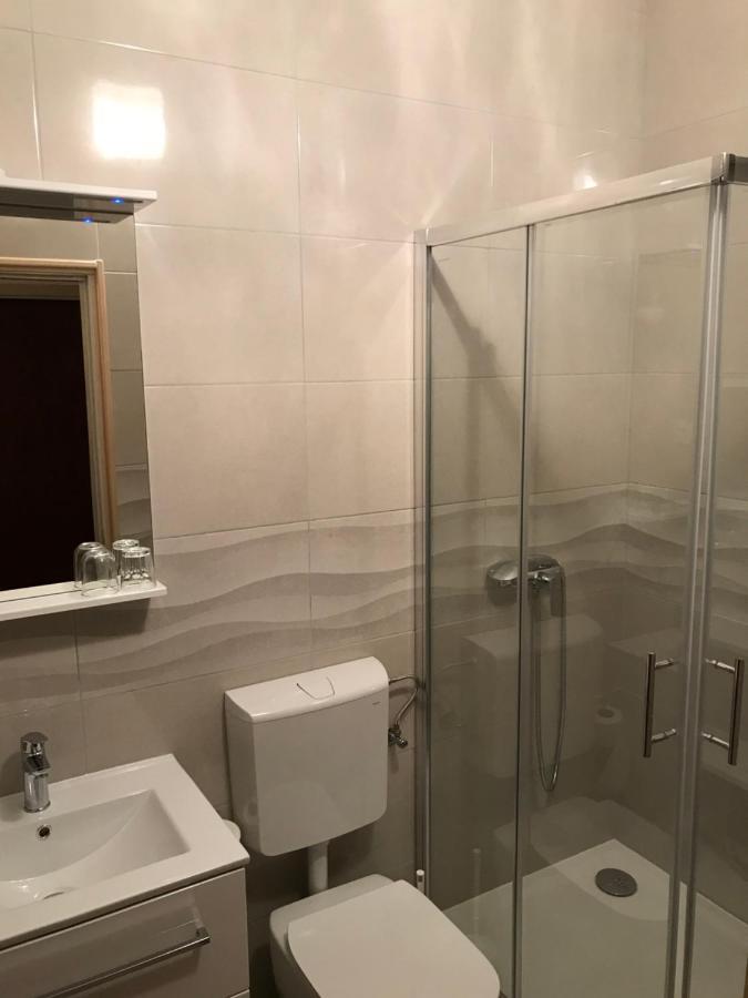 Apartment Santa Marina พรีมอชเตน ภายนอก รูปภาพ